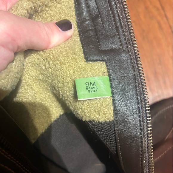 Timberland Women’s Tall Brown Suede Boots with Sherpa Trim Size 9M - Picture 6 of 7